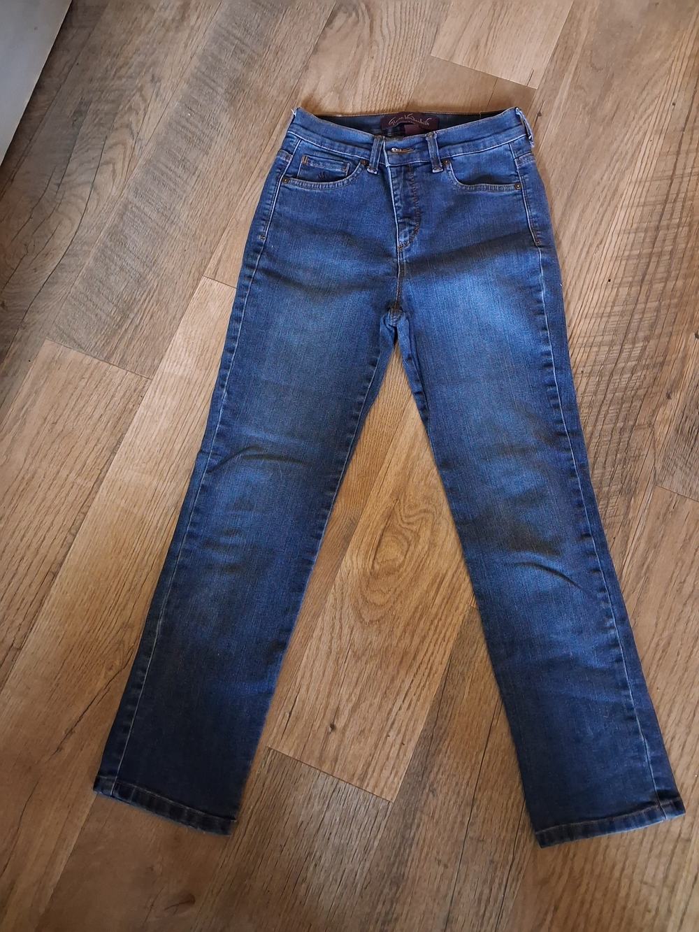Gloria VANDERBILT  Mid-Rise Women's Blue Straight-Leg Jeans 4PS